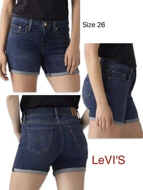 🌟 Levi’s Dark Wash Denim Mid-Rise Slim Shorts - Size 26 (2)